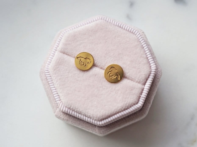 6694900 kolczyki z końmi złoto.jpg