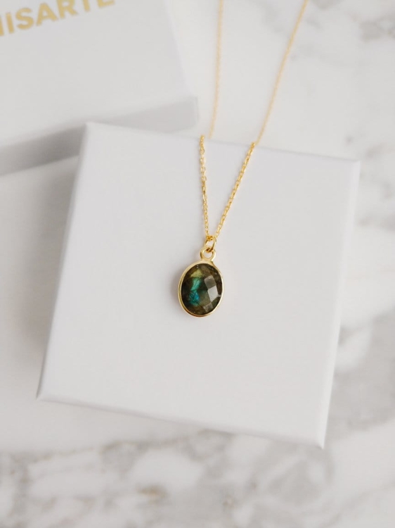 99b60822f464a7428316ec118101f64b